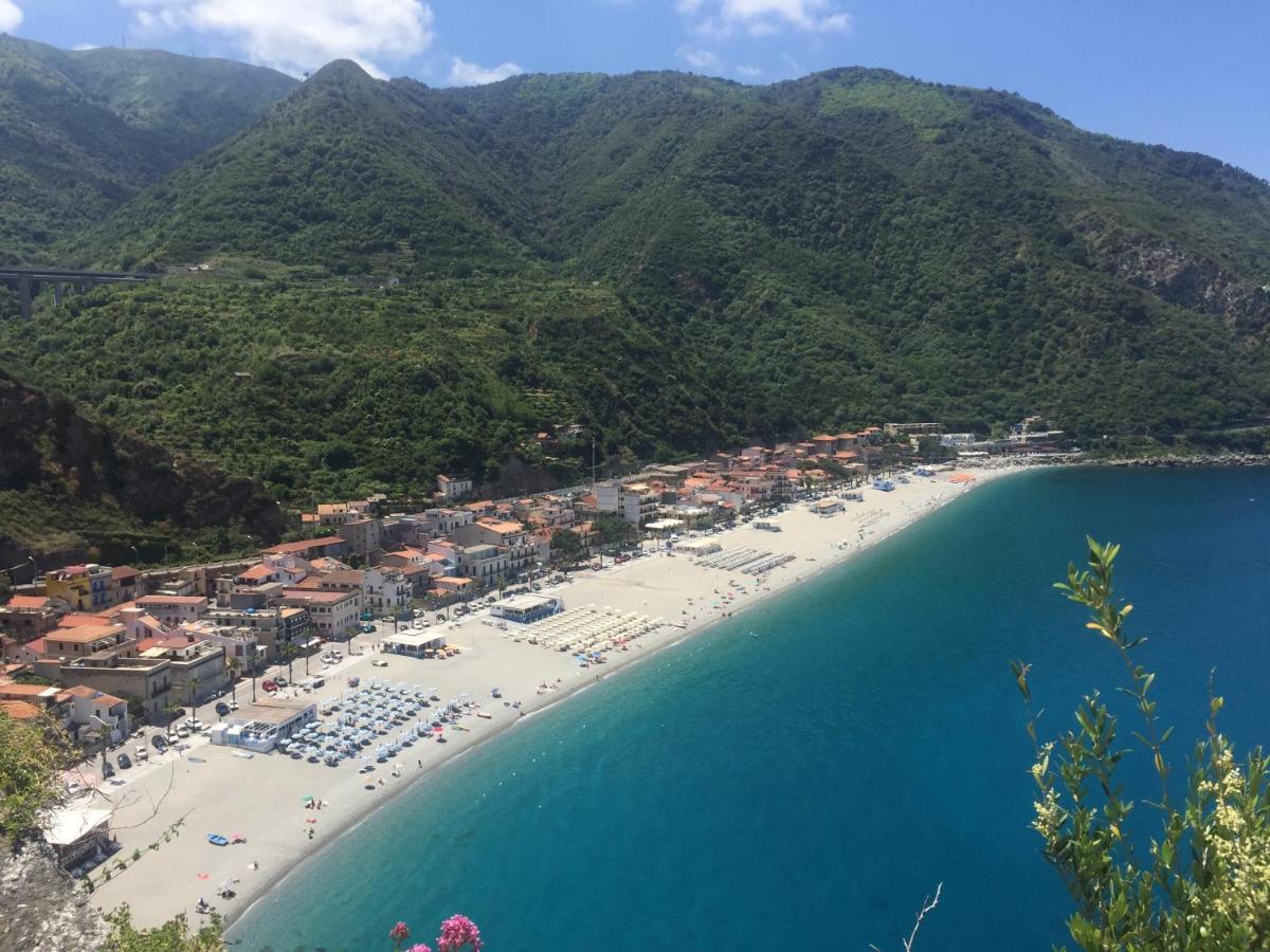 La Raja Apartman Scilla Kültér fotó