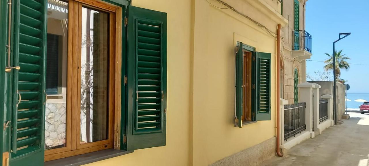 La Raja Apartman Scilla Kültér fotó